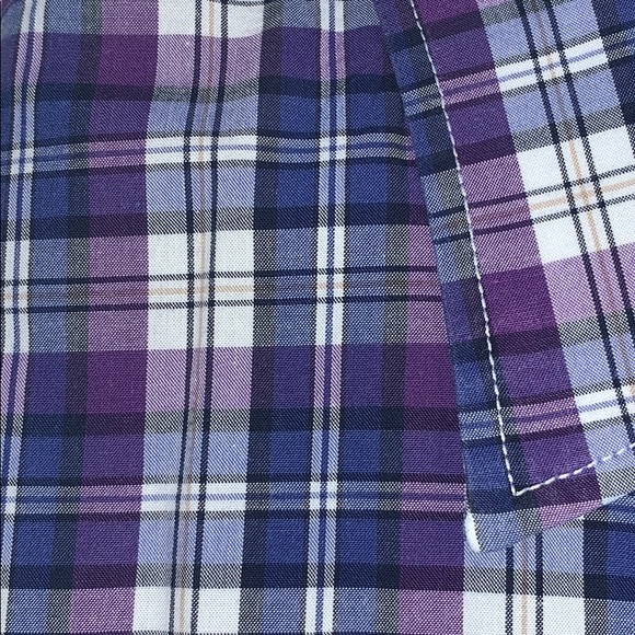 Men’s casual button down - Picture 2 of 3